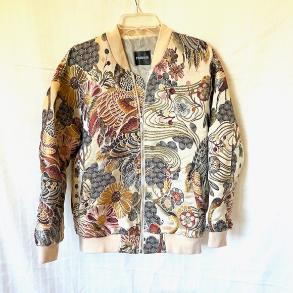 Japanese Brand Streetwear Embroidered Bomber Jacket with Pockets - Picture 3 of 11